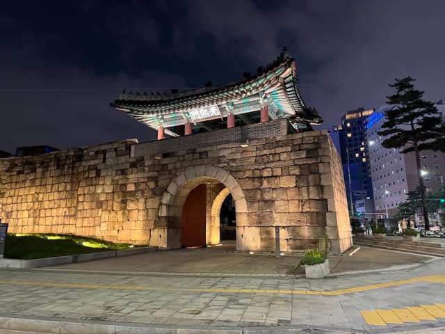 Tteokbokki Heritage and Mystical Cocktails in Sindang-dong